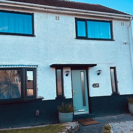 Entire Charming 5-Bed House In Darwen Blackburn Bb1 Free Parking Roadside Rishton Экстерьер фото